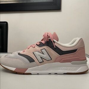 NEW BALANCE 997 H SNEAKERS WOMENS SIZE 8